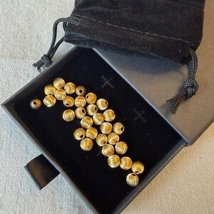 Lot of 30 gold-filled, fluted glass beads, 6mm each, vintage, brand new.